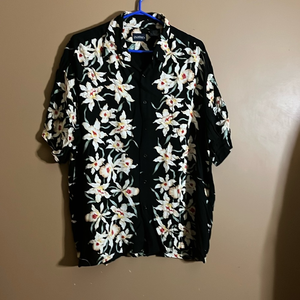😄Rayon vacation Hawaiian style shirt. B6